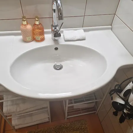 Apartmentspalanga No 1 *